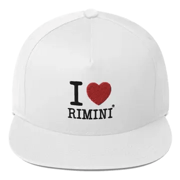 Cappellino streetwear bianco, visiera piatta, cotone, scritta ricamata I love Rimini, stile urban.
