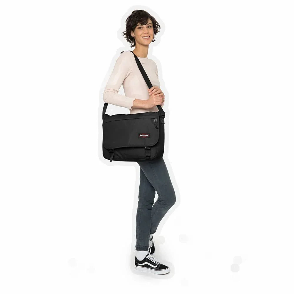 EASTPAK Delegate + Shoulder Bag, 20 L - STREET STYLE
