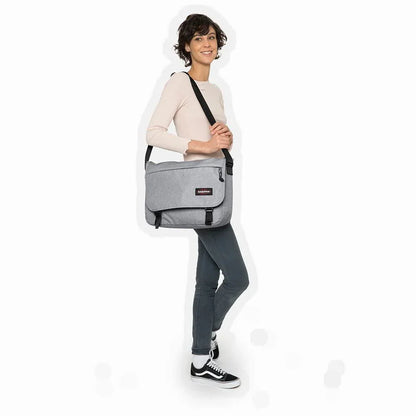 EASTPAK Delegate + Shoulder Bag, 20 L - STREET STYLE