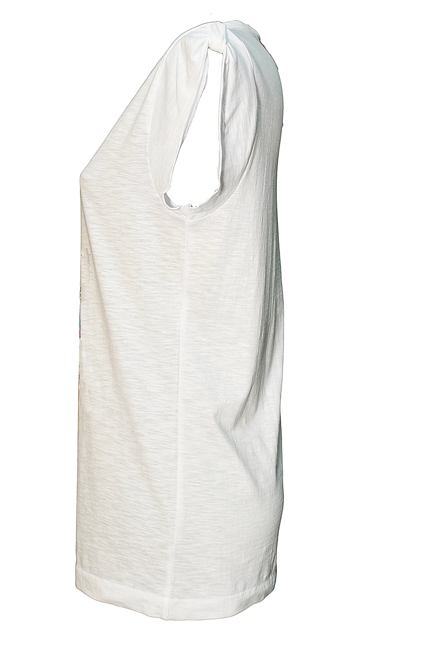 T-shirt bianca streetwear vista laterale, stile essenziale Street Style Rimini