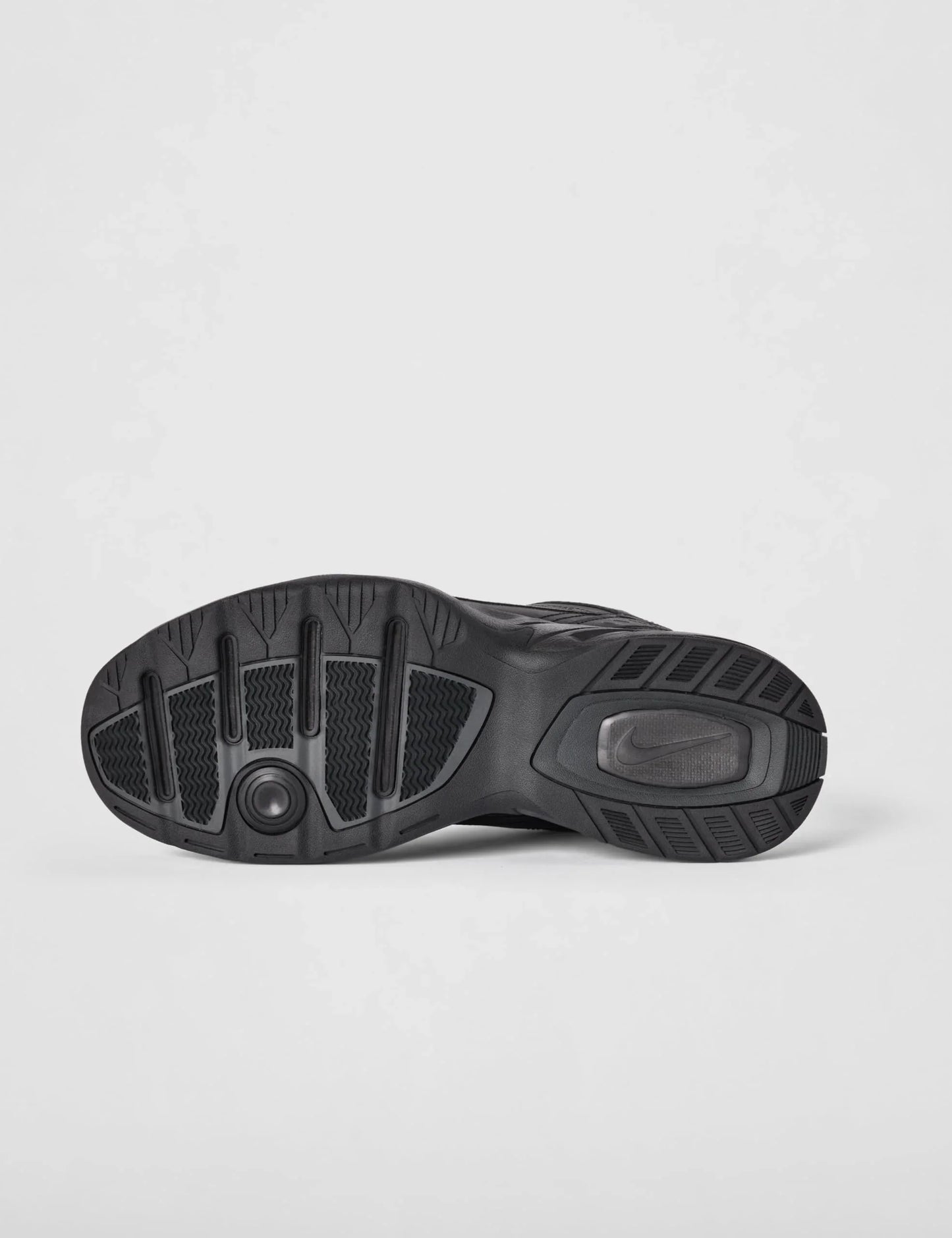 Nike Men's Air Monarch IvTraining Shoe - STREET STYLE