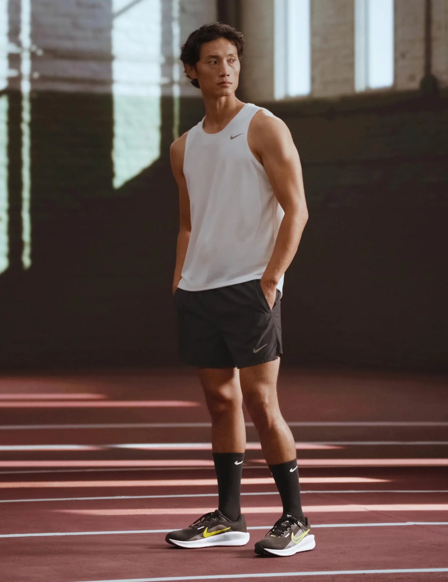 NIKE Men's Downshifter 13Sneaker - STREET STYLE