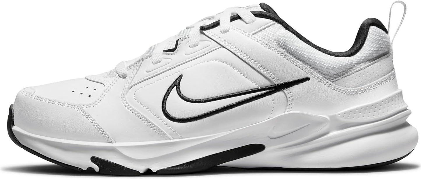 Nike Defy All Day Men's Trainers - STREET STYLE