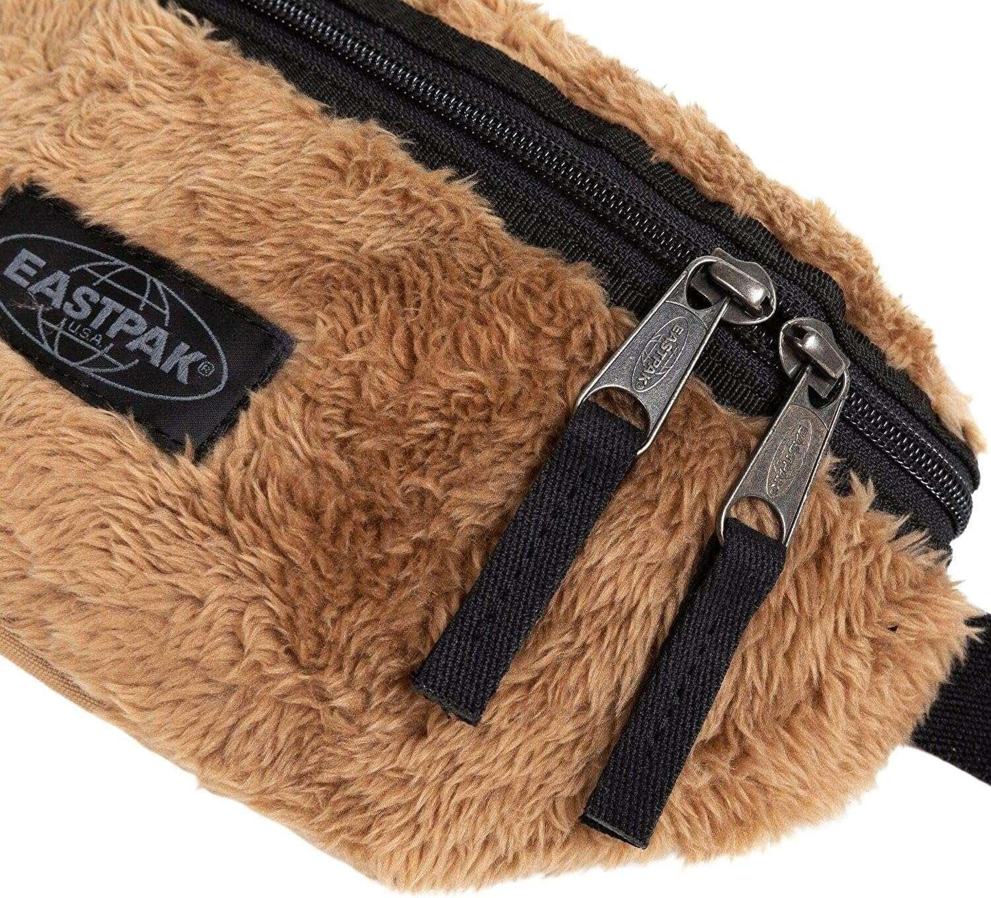 EASTPAK Springer Shoulder Bag - STREET STYLE