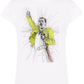 T-shirt bianca streetwear con illustrazione artista famoso in giacca gialla, stile urban