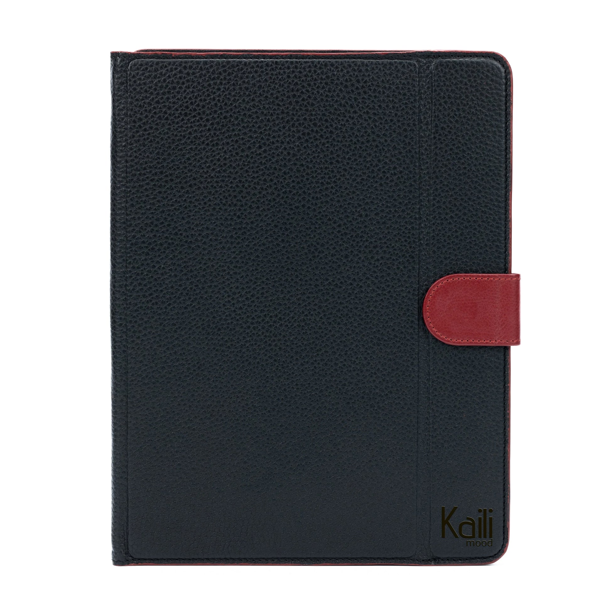 K0033AB | Genuine Leather Tablet Case, full grain, dollar grain. Col.Black with red edges. Contrasting tab closure. Dimensions: 19.5 x 25.2 x 1 cm. Packaging: TNT bag - STREET STYLE