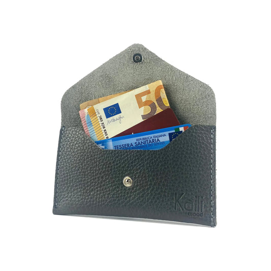 K0040FB | Sachet with flap Made in Italy in genuine full grain leather, dollar grain - Gray color - Dimensions: 13 x 8 x 0.5 cm - Packaging: Rigid bottom/lid gift box - STREET STYLE