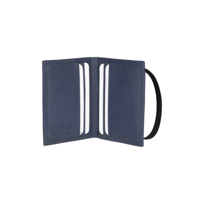 K10217DB | Porta Carte di Credito in Vera Pelle pieno fiore, con leggera grana. Colore Blu. Chiusura con elastico. Dimensioni da chiuso: cm 7 x 9,8 x 0,5. Confezione: Gift Box rigido fondo/coperchio - STREET STYLE