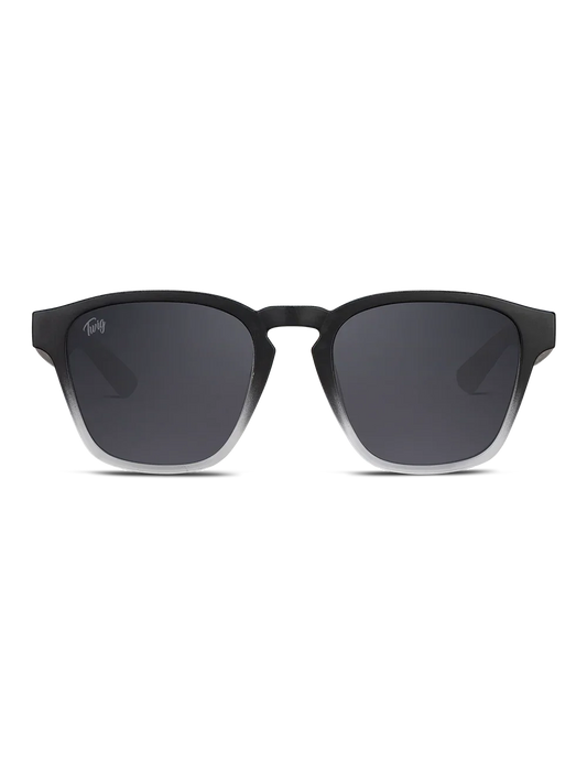 MOORE - STREET STYLE