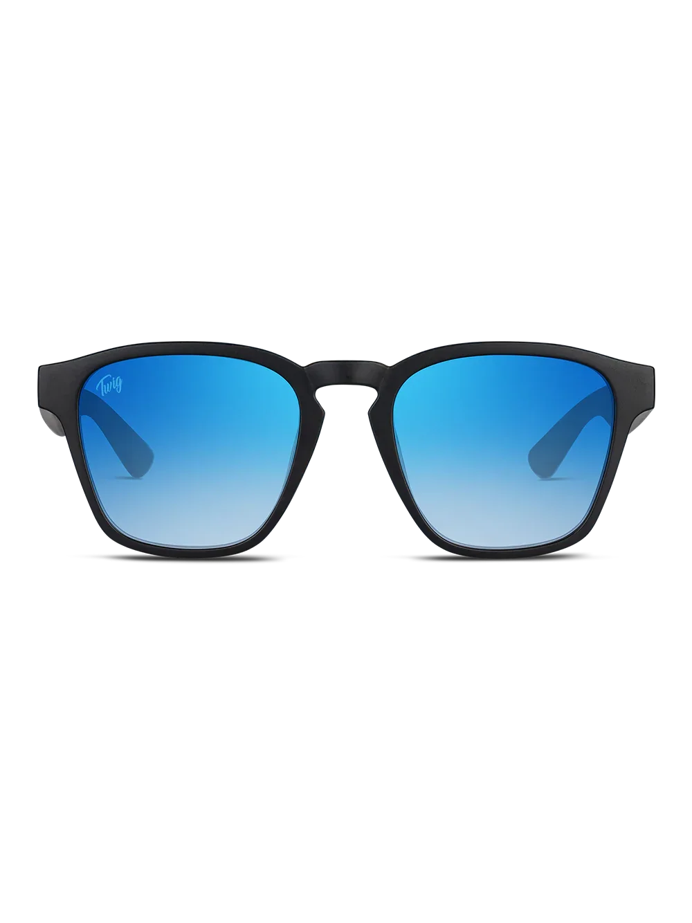 MOORE - STREET STYLE