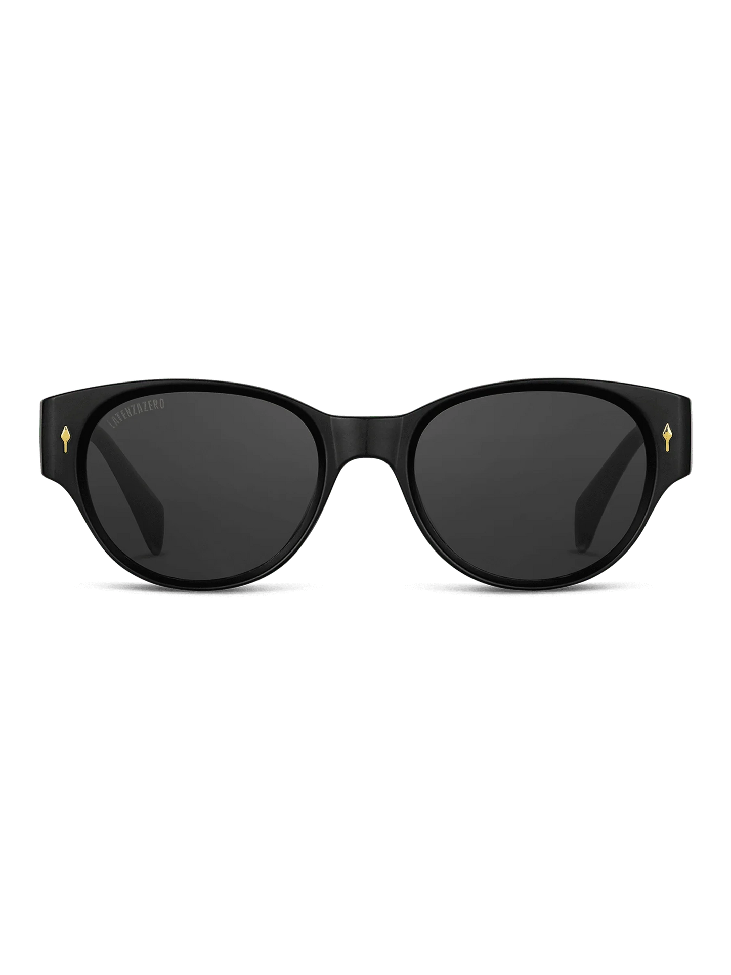 Solitude - STREET STYLE