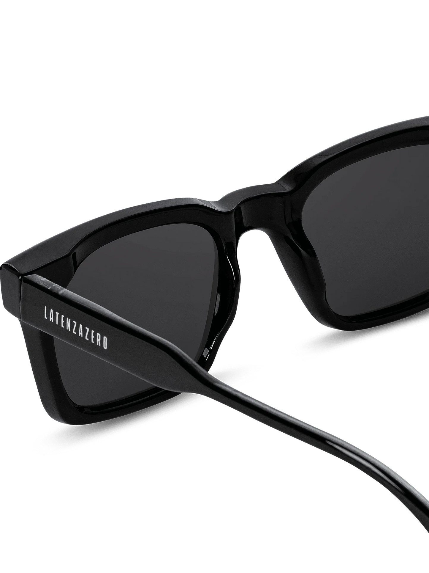 Nebula - STREET STYLE