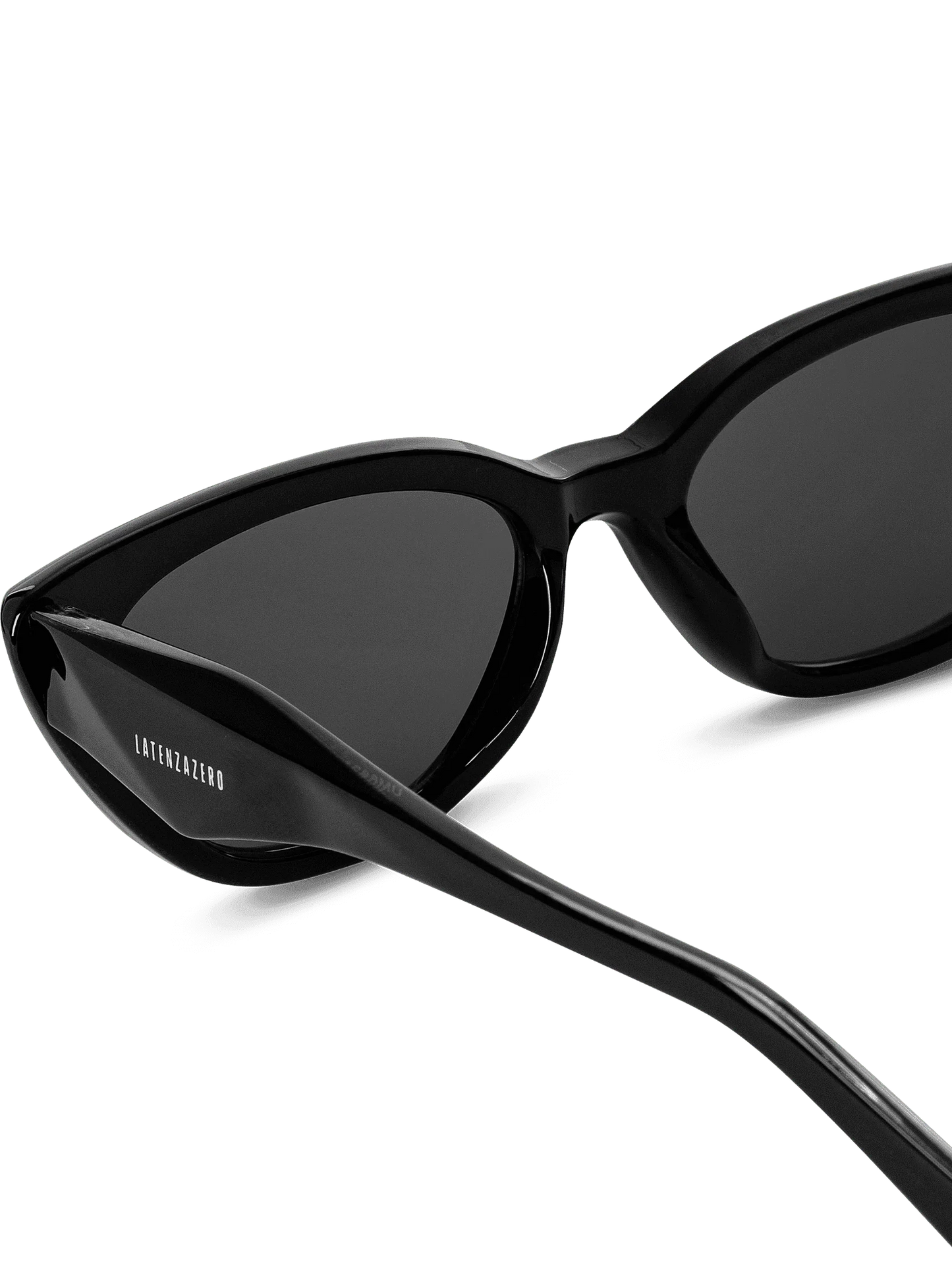 Elysium - STREET STYLE