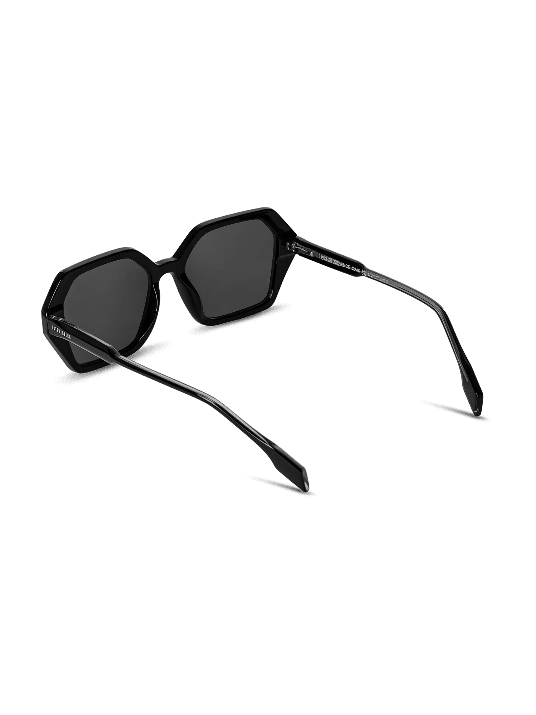 Essence - STREET STYLE