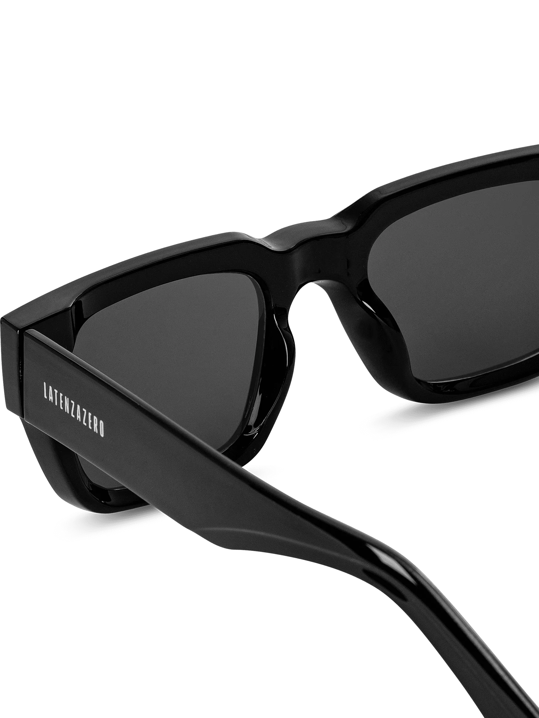 Quantum - STREET STYLE