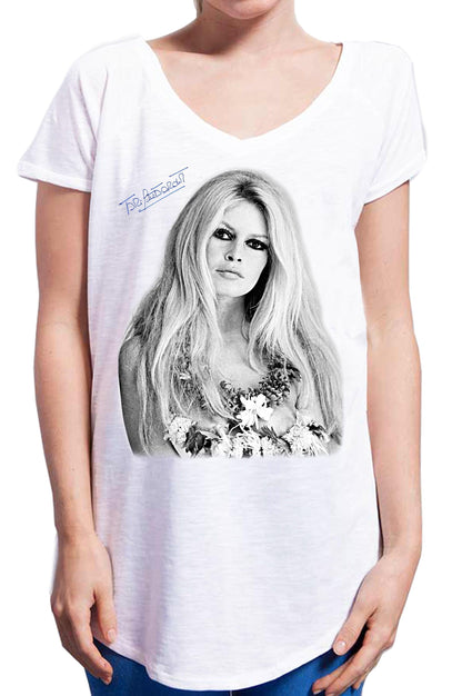 T-shirt donna bianca streetwear con stampa fotografica di icona vintage, stile urban Rimini