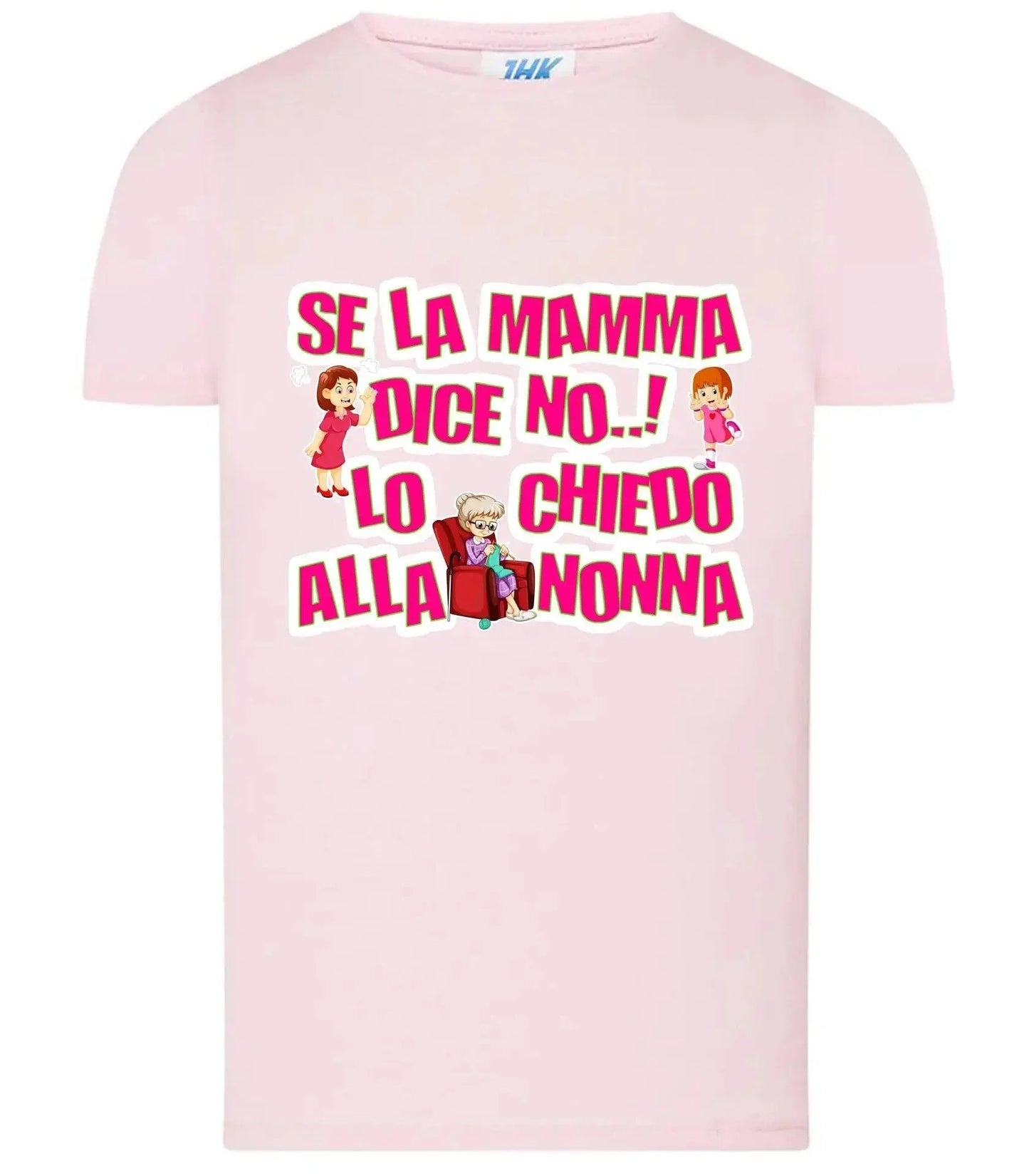 T-shirt rosa streetwear con scritta divertente 'Se la mamma dice no lo chiedo alla nonna', stile urban