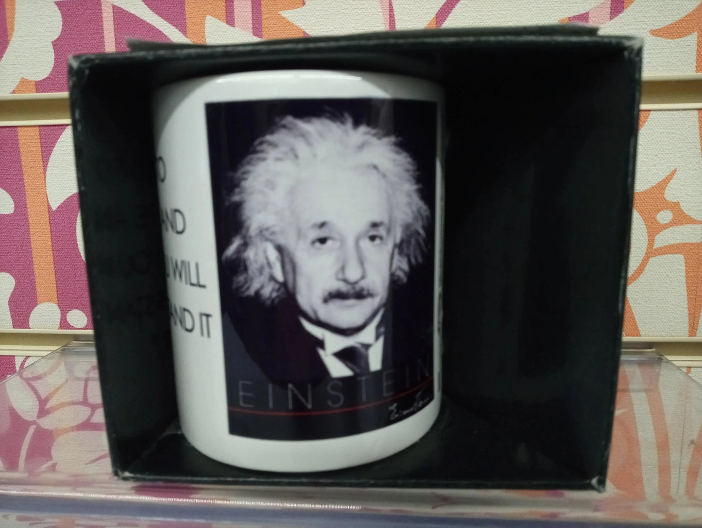 Tazza mug street style con ritratto in bianco e nero di Einstein, confezione regalo