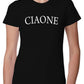 Donna con t-shirt nera streetwear in cotone, scritta CIAONE, stile urban Street Style Rimini