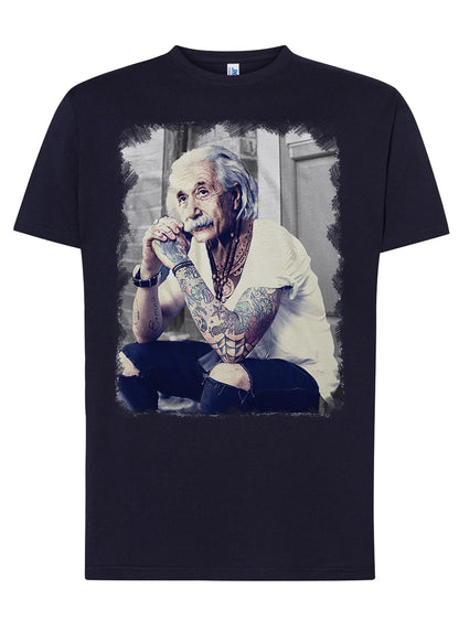 T-shirt nera streetwear in cotone con stampa colorata uomo anziano tatuato, stile urban