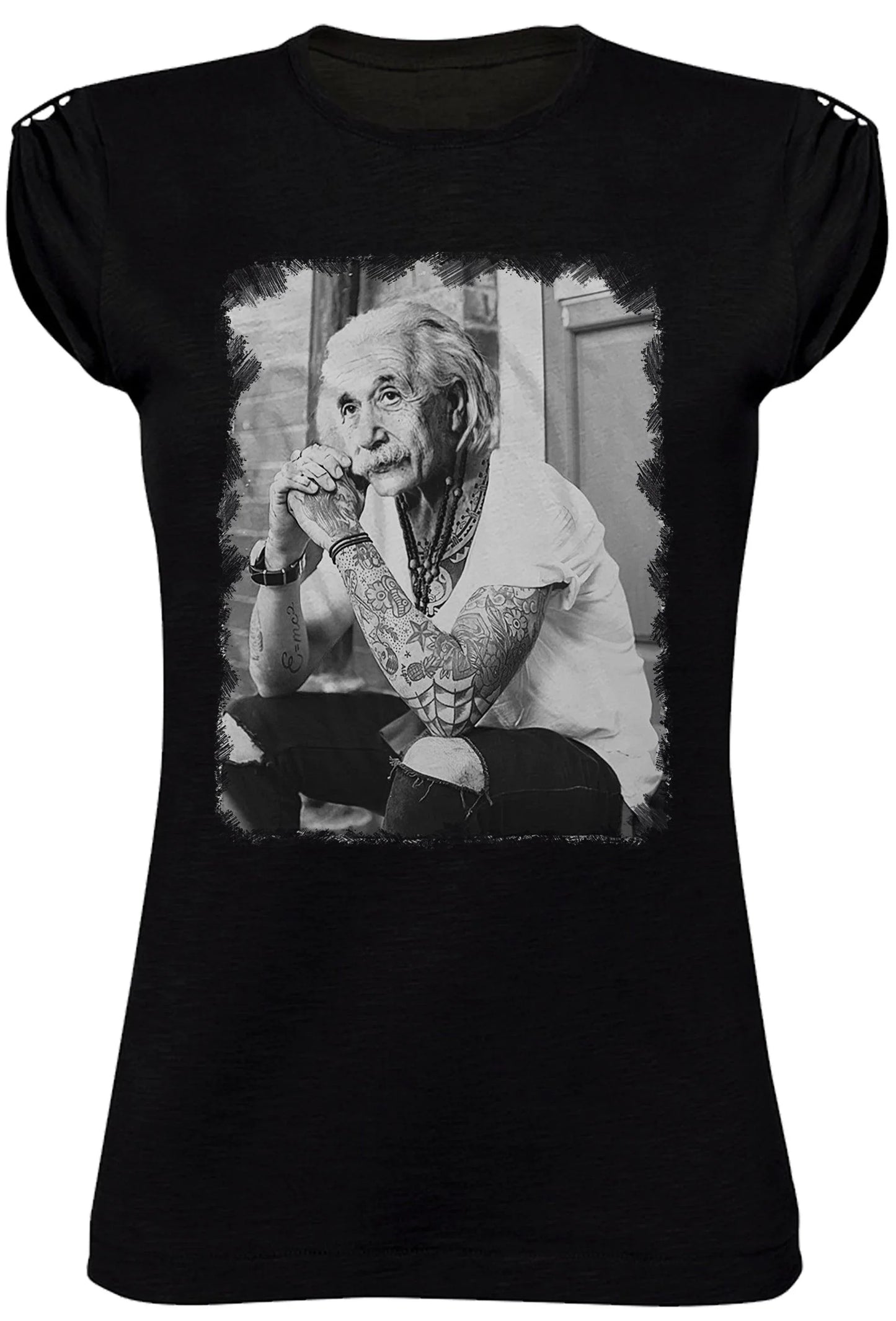 T-shirt nera donna streetwear con stampa uomo tatuato stile urban e look originale
