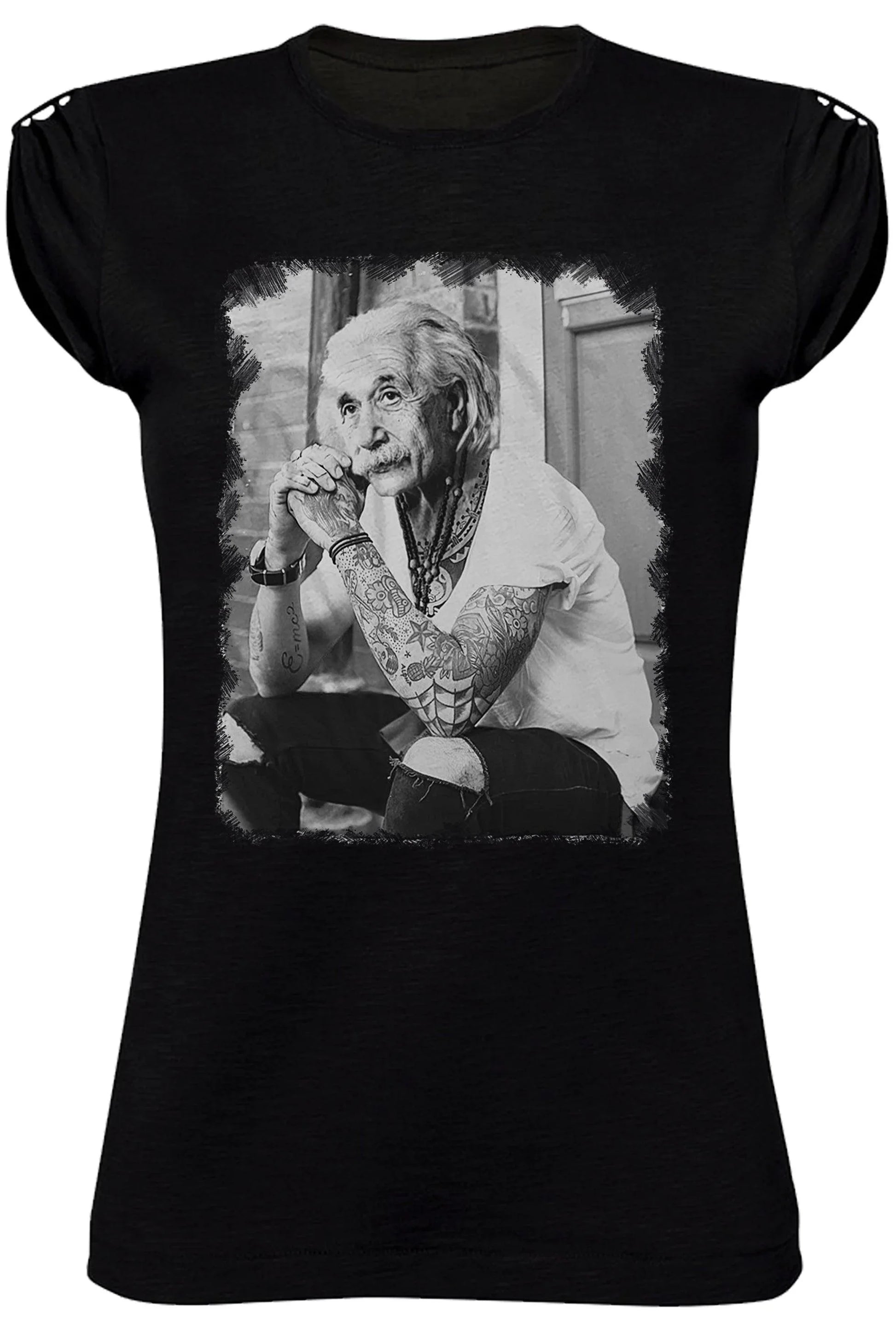 T-shirt nera donna streetwear con stampa uomo tatuato stile urban e look originale