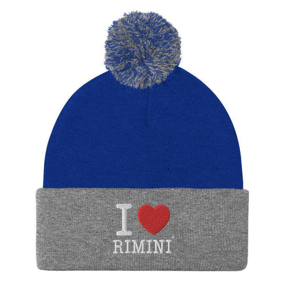 Berretto streetwear con pompon blu e grigio, scritta 'I love Rimini', stile urban, maglia acrilica.